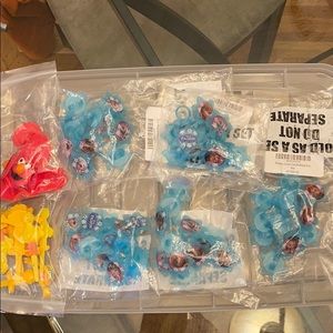 Various cupcake rings